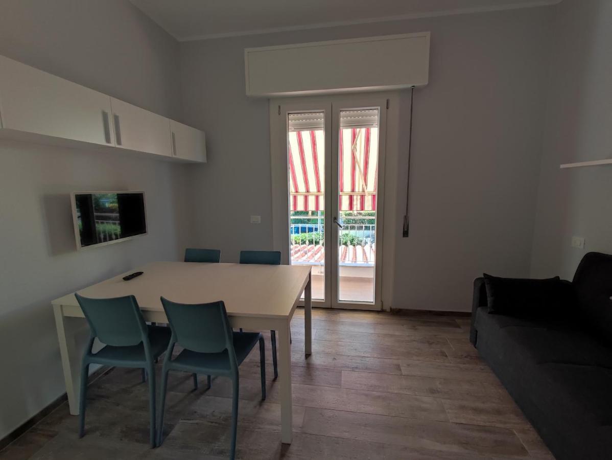 Casa Violina Apartment Camaiore Bagian luar foto