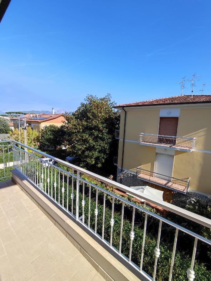 Casa Violina Apartment Camaiore Bagian luar foto